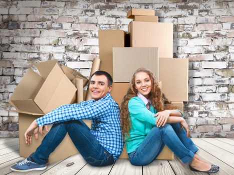Home packing and storage boxes suitable for Soho apartments