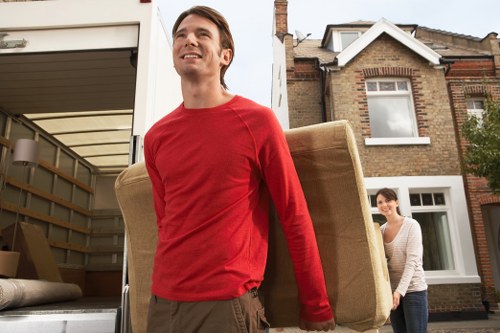 Fragile item packing materials and boxes in central London