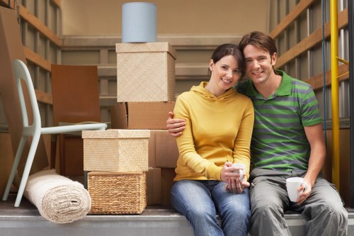 Efficient urban moving support for homes and businesses in Soho